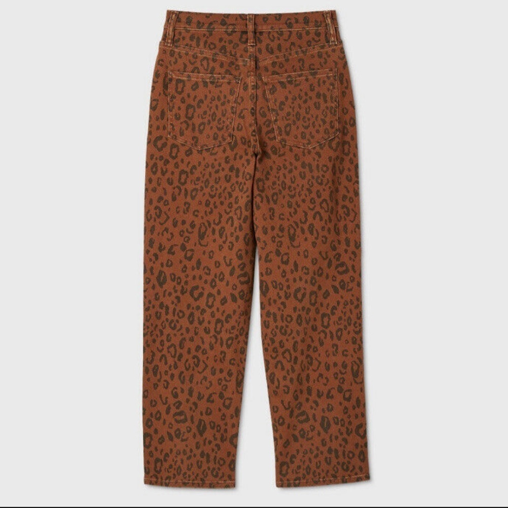 Universal Thread Leopard Print Cropped Ankle Jeans - image 5
